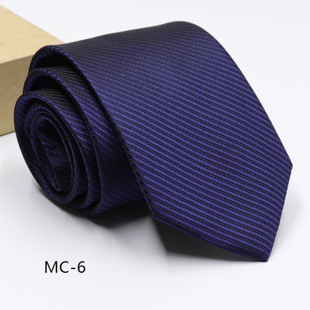 Men's  tie size length  145 width 8